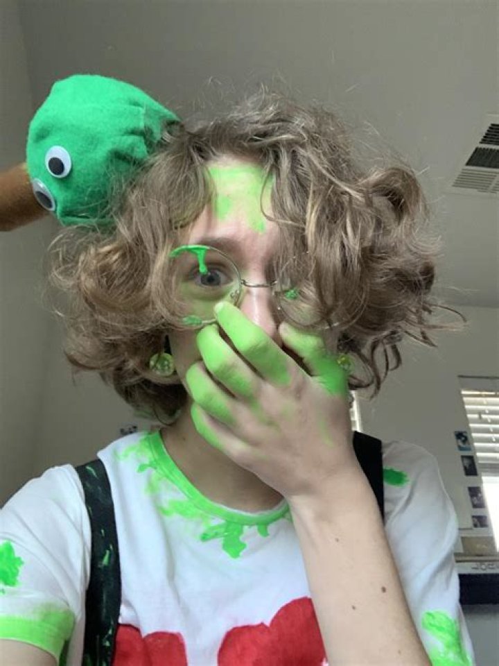 Slimecicle Real Name And Girlfriend: Find More About The YouTuber