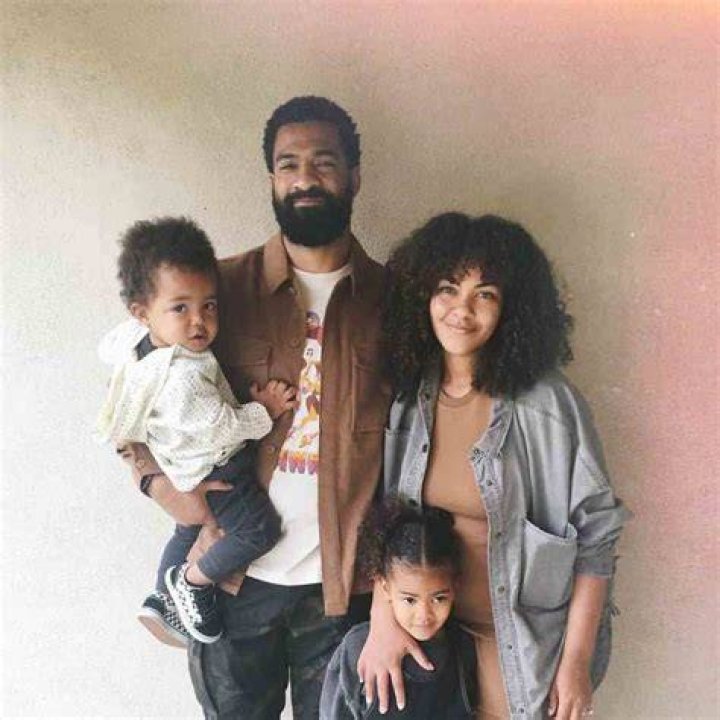 Spencer Paysinger Bio, Wiki, Age, Height, Wife, Children, NFL, Screen Writer and Net Worth