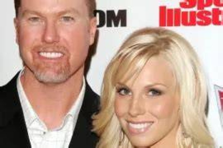Stephanie Slemer: Who Is Mark McGwire’s Wife? Stephanie Slemer Age, Instagram, Bio