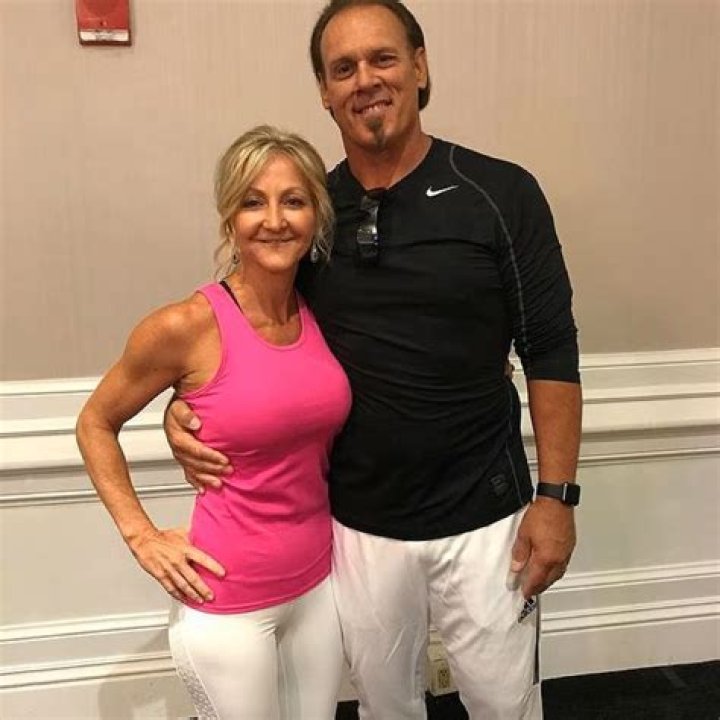 Steve Borden: Wife, net worth, tattoos, smoking & body facts