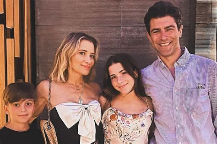 The Neighborhood: Is Max Greenfield Gay? Wife Tess Sanchez and Children