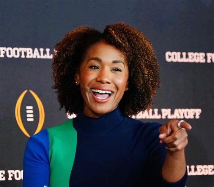 Tiffany Blackmon Bio, Age, Dad, Education, NFL Network, Salary, Twitter