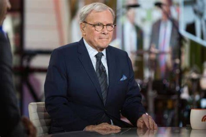 Tom Brokaw Age, Height, Shows, Books, Education, Young, Family