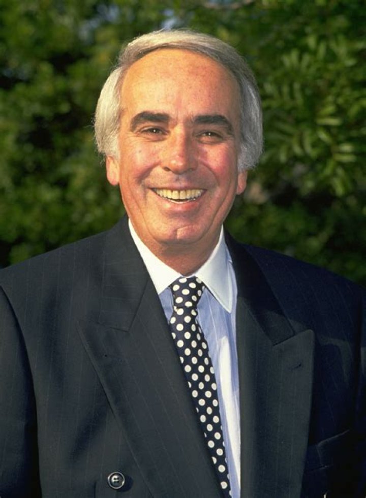 Tom Snyder Net Worth, Income, Salary, Earnings, Biography