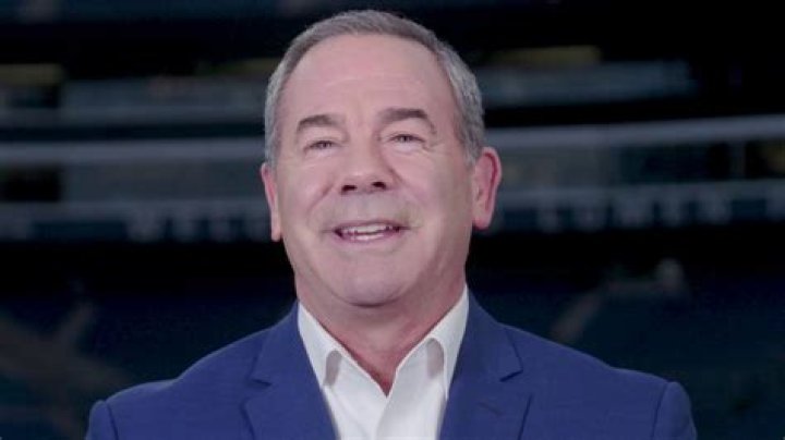 Tom Winter NBC, Bio, Wiki, Age, Height, Wife, Salary and Net Worth