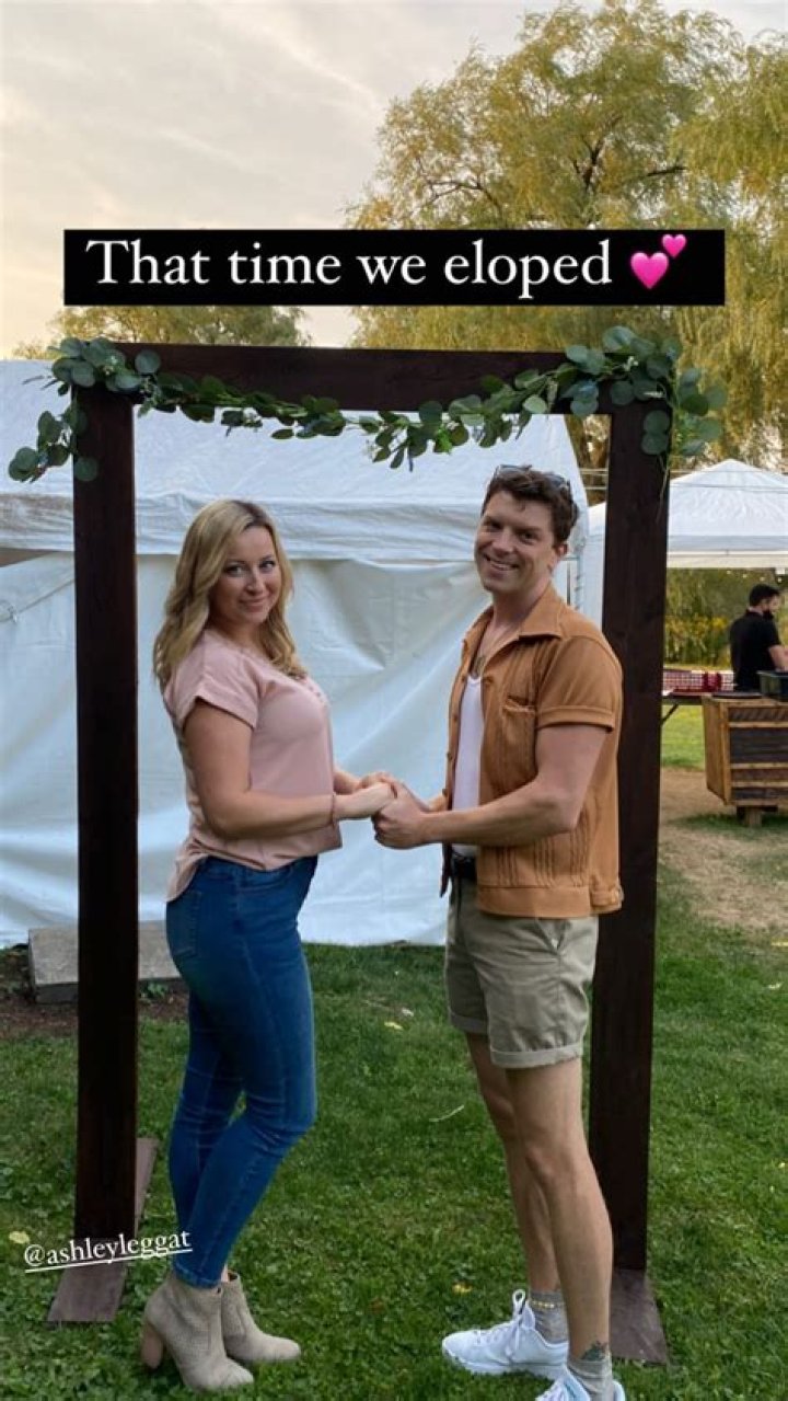Wedding Planners: Is Michael Seater Married To Wife Or Gay? Age Wiki – Is He Dating Stacey Farber?