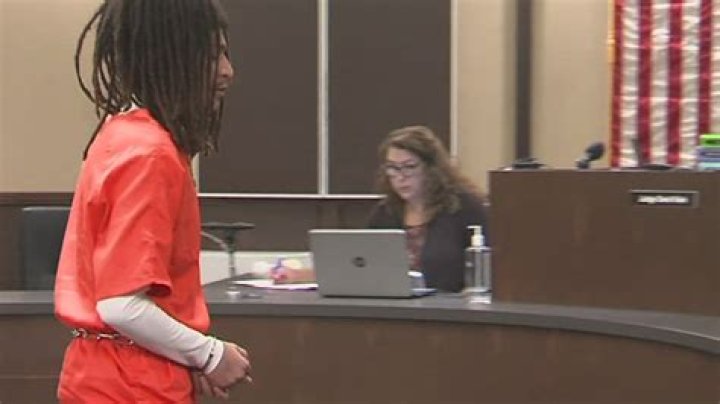What happened to Alexis Gonzales? 20 year-old beautiful girl shot and killed in Persimmon Street shooting