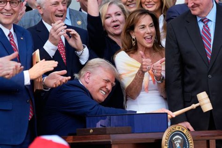 What Happened To Barron Trump? His Illness & Height Exposed – How Tall Is He?