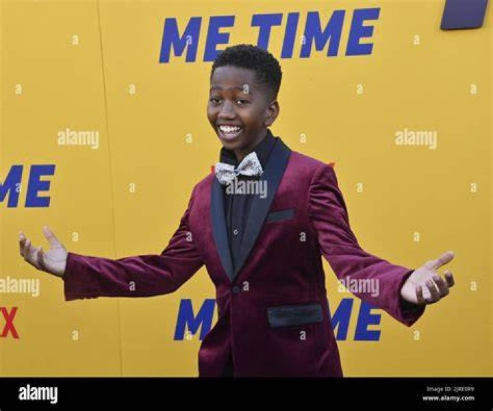 Who Are Che Tafari’s Parents? Meet The Cast Of Netflix’s ‘Me Time’