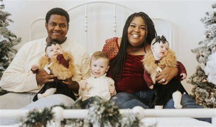 Who Are Kelvin Sampson Parents? Eva Sampson & John Sampson Today, How Old Are They?