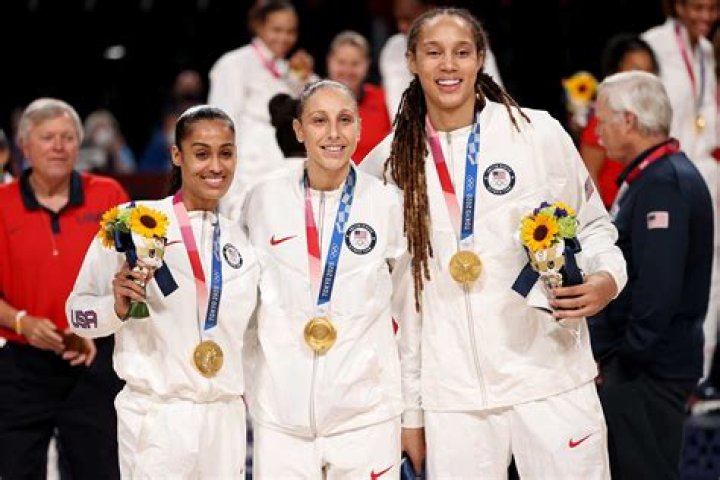 Who Are Renee Scott & Tige Diggins? Meet The Basketball Player Skylar Diggins Parents