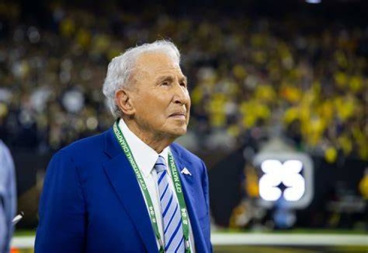 Who is Betsy Youngblood? Meet Lee Corso Wife On Instagram