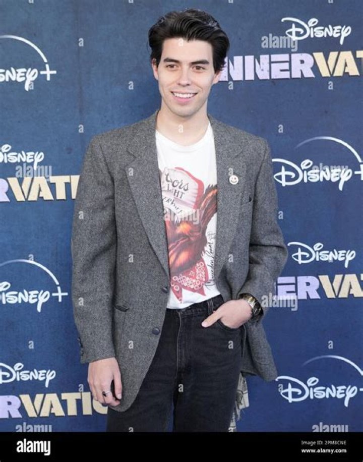 Who Is Braeden De La Garza? Age Wiki And Parents – Meet The Quest Actor
