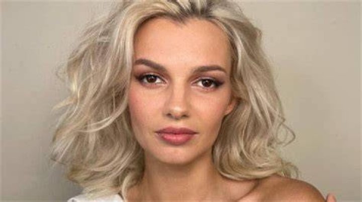 Who Is Hannah Brauer? Everything To Know About Byron Baes Contestant