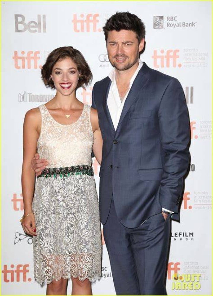 Who is Jacques Pienaar, Olivia Thirlby’s husband?