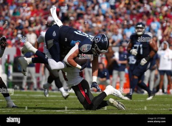 Who Is Josh Whyle? Meet American Football Tight End For The Cincinnati Bearcats On Instagram