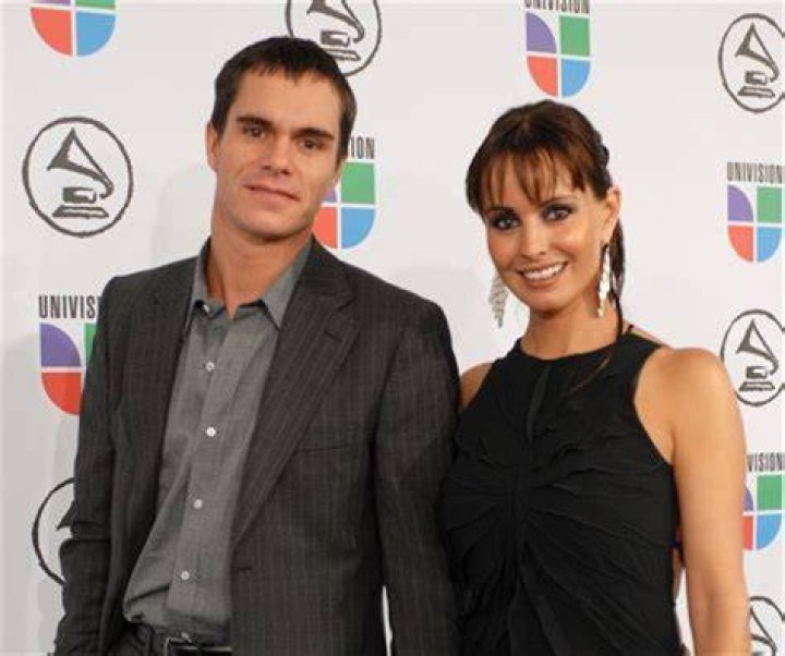 Who Is Leticia Perdigón Husband, Is She Married? Rebelde Actress Wikipedia Age And Instagram Explored