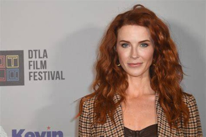 Who Is Martina Cariddi From Elite Netflix? Meet The Actress On Instagram