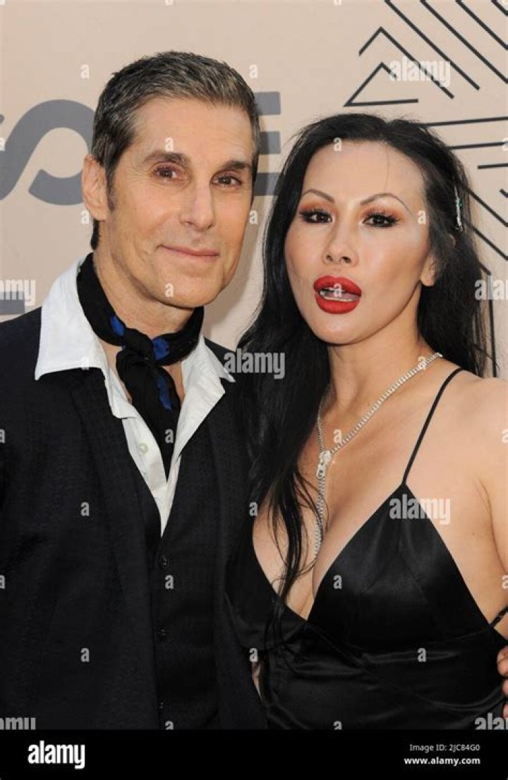Who Is Perry Farrell Wife Etty Lau Farrell? Age Gap And Family Details