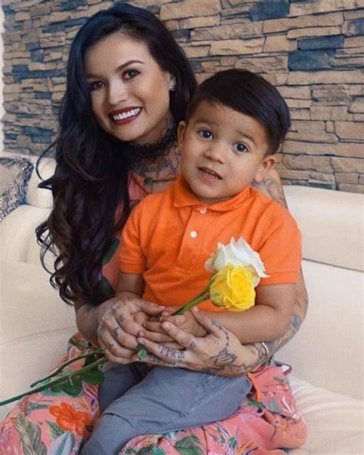 Who Is Tatu Baby AKA Katherine Flores Father? Name Age And Wiki