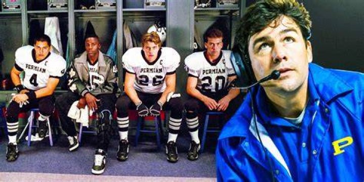 Who is the guy in the wheelchair in Friday Night Lights? How old was Scott Porter in Friday Night Lights?