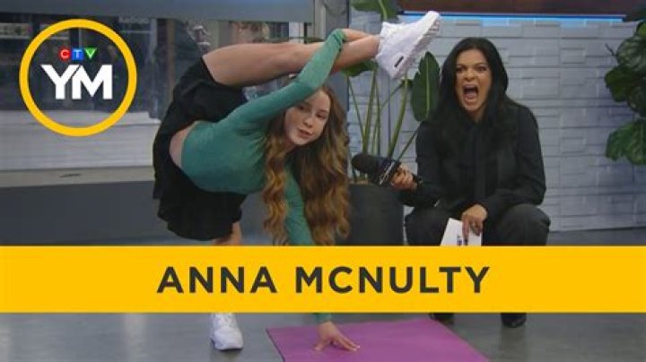 Why Is Anna McNulty So Small? Let’s Investigate