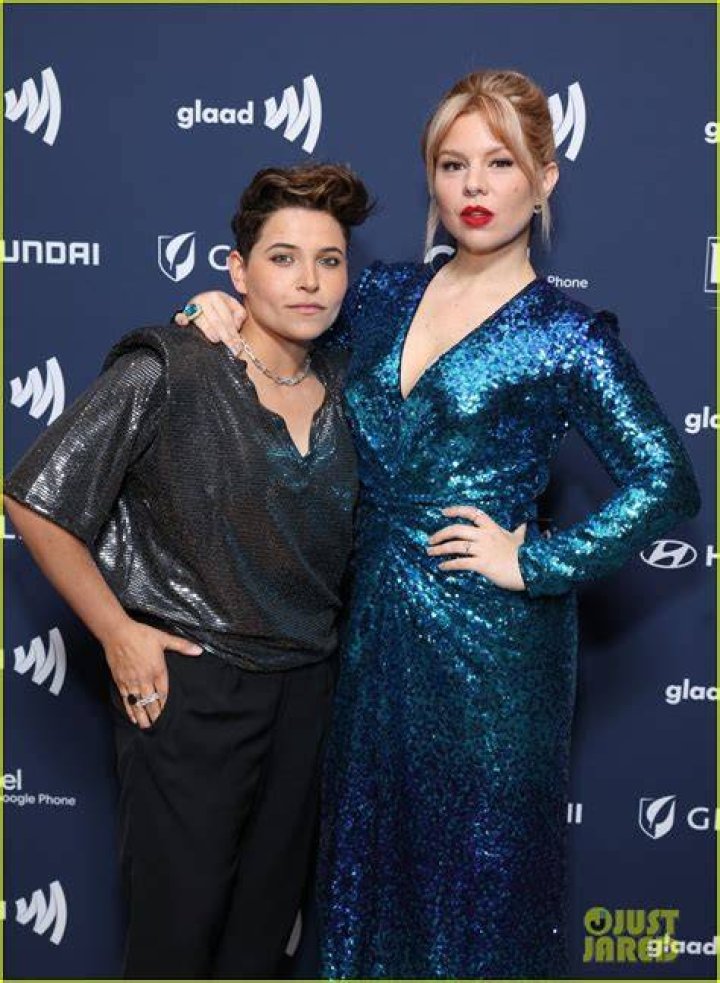 Yes, Ali Liebert Is Gay – Is She Still Married To Husband After Coming Out?